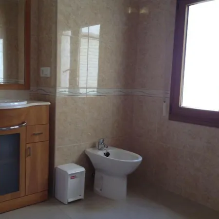 - 4 Bedrooms With Sea Views - 06536 Daire Raxo